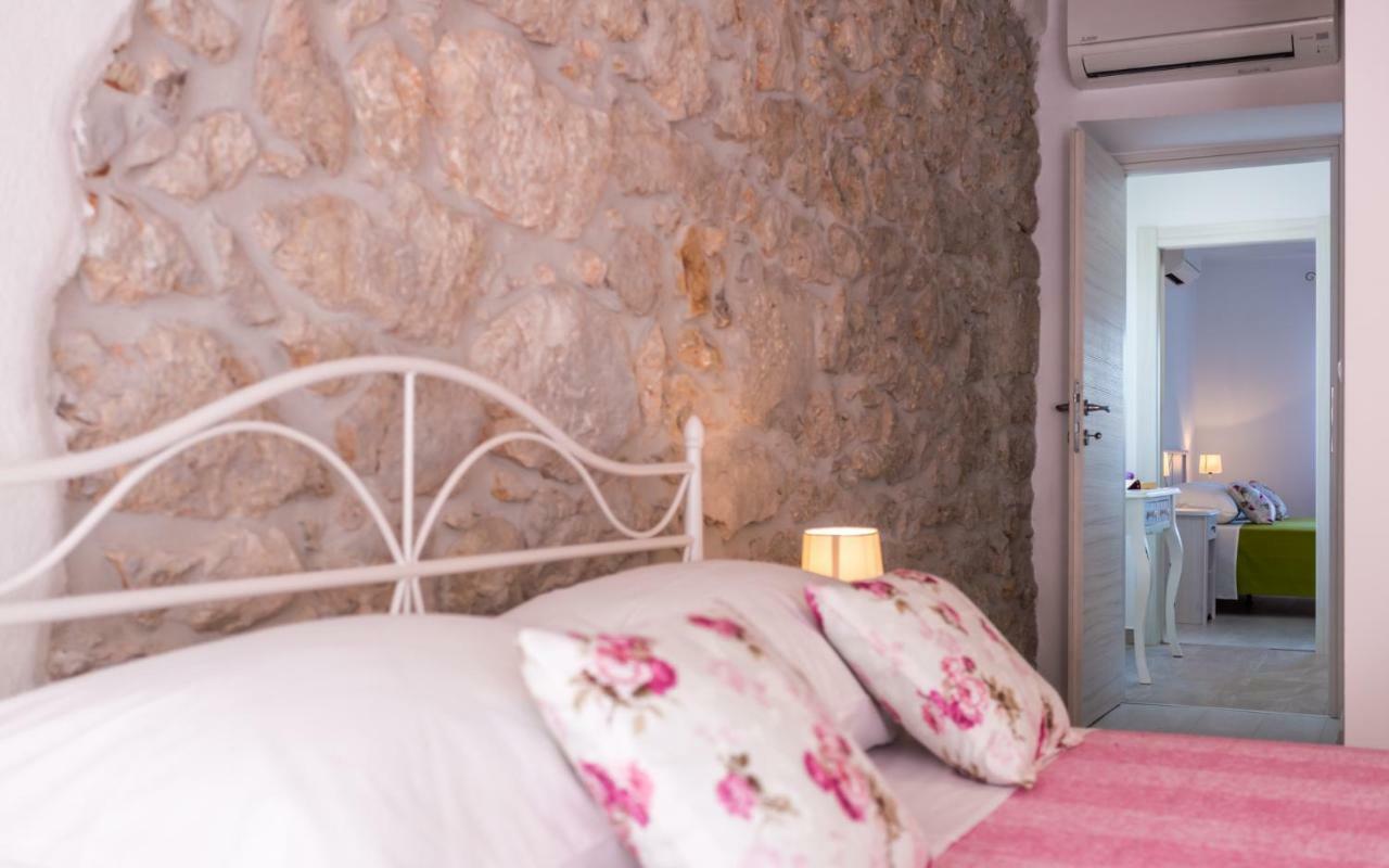 Villa Mulberry Milohnici エクステリア 写真